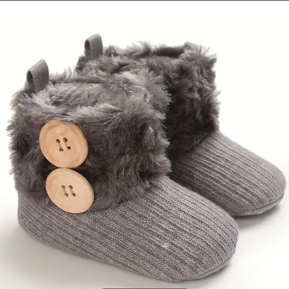 Cute Comfortable Boots For Baby Girls - Picture 1 of 1